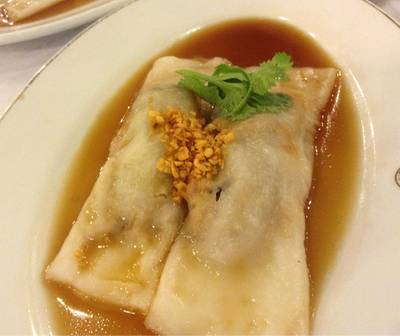ก๋วยเตี๋ยวหลอดหมูแดง ที่ ร้านอาหาร Silver Palace