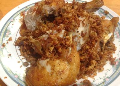 ร้านอาหาร ไก่ทอดเจ๊กี (ส้มตำโปโล)