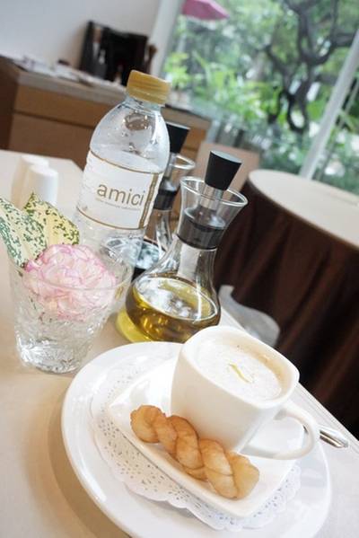 ร้านอาหาร Amici by Pomodoro