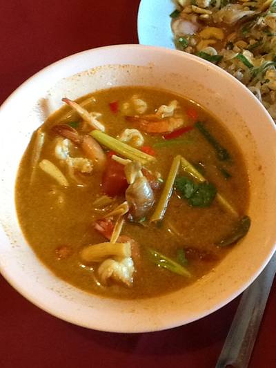 ต้มยำกุ้งครับ รสชาติที่แตกต่างจากที่อื่น บอกไม่ถูก  ที่ ร้านอาหาร ร้านโกตุง