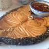 ข้าวปลาแซลมอลทอดเกลือ ที่ ร้านอาหาร Kopi De Cafe Phuket
