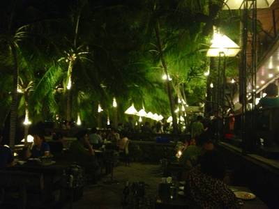 ร้านอาหาร มุมอร่อย ศรีราชา