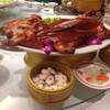 หมูหัน ที่ ร้านอาหาร ภัตตาคารแชงกรีล่า