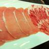 ชุดหมูปกติจะมีหมูสามชั้นด้วยแต่ขอเปลี่ยนค่ะ ที่ ร้านอาหาร Shabu 101