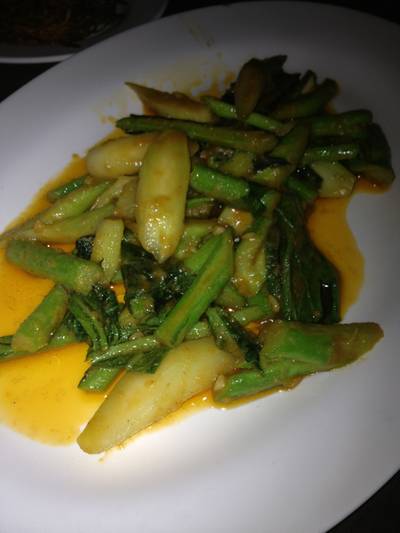 ร้านอาหาร มุมอร่อย ศรีราชา