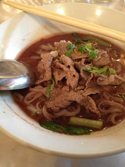 ก๋วยเตี๋ยวเรือ ที่ ร้านอาหาร ภรณี สุขุมวิท 23