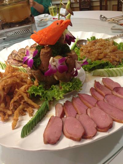 ออเดิร์ฟ เริ่มต้น ที่ ร้านอาหาร ภัตตาคารแชงกรีล่า ออเดิร์ฟ เริ่มต้น ที่ ร้านอาหาร ภัตตาคารแชงกรีล่า