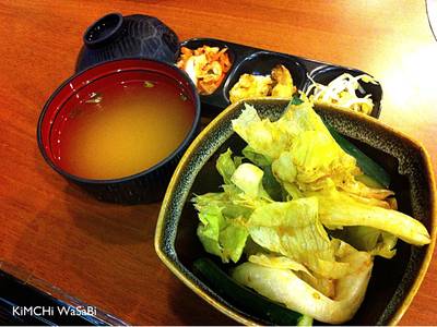 สลัด กับซุป ที่ ร้านอาหาร Miraku