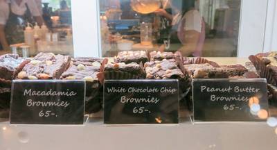 Brownies ร้านนี้อร่อยมาก! มีให้เลือก 6 รสชาติ ที่ ร้านอาหาร Chu