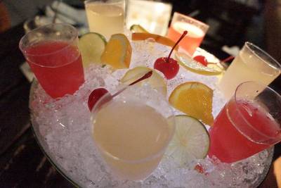 ร้านอาหาร Enchanted Bar