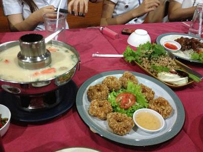 ร้านอาหาร สวนอาหารสายลมสายน้ำ
