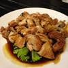 ไก่ผัดซอส ที่ ร้านอาหาร Tsunami Sushi Bar