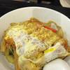 ข้าวหน้าหมูทอด ที่ ร้านอาหาร Tsunami Sushi Bar