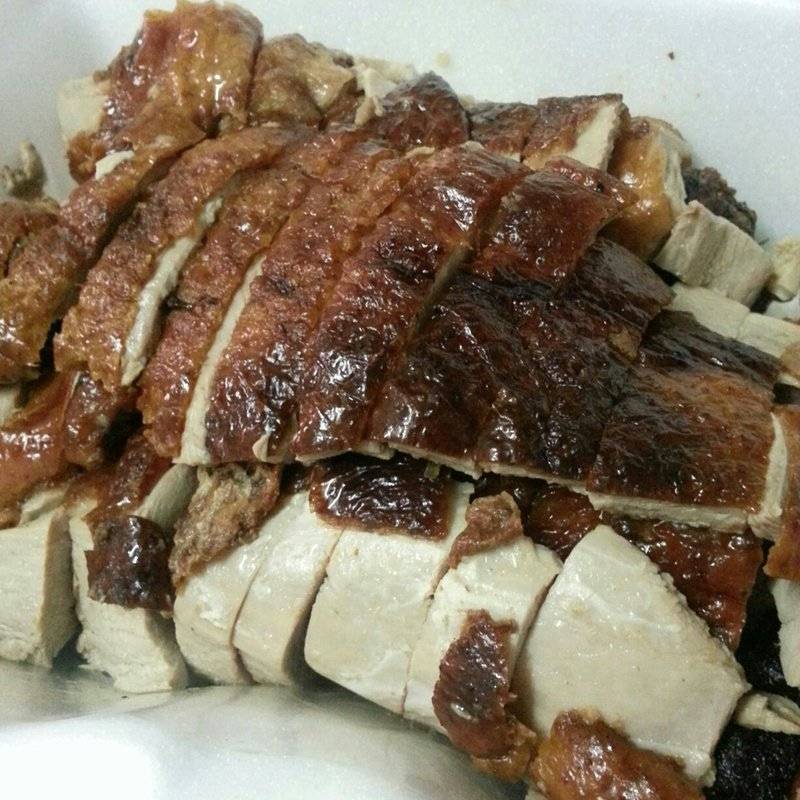 เป็ดย่างราคาตัวละ 430.- ที่ ร้านอาหาร ประจักษ์เป็ดย่าง บางรัก
