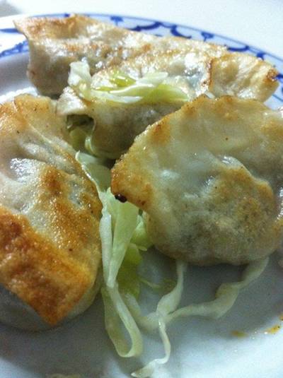 ร้านอาหาร เกี๊ยวจีน (ภัตตาคารซันมูน)