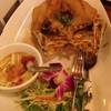 ปลากระพงราดน้ําปลา ที่ ร้านอาหาร มดแดงอาหารไทย