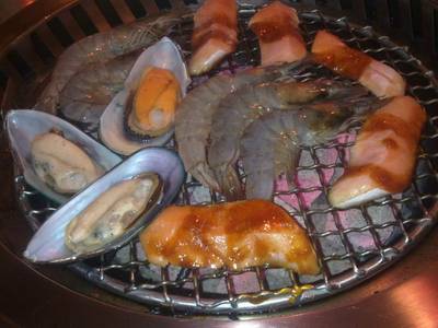 ร้านอาหาร Yura An Grill The Ninth