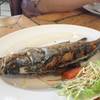 ปลาทอด ที่ ร้านอาหาร ครัวธารา หลังสึนามิ