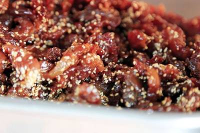 หมูแดดเดียว  เคี้ยวเพลินๆ ที่ ร้านอาหาร “Hai” ส้มตำคอนแวนต์