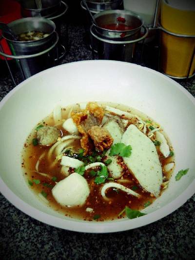 เส้นปลาต้มยำ vip ที่ ร้านอาหาร ต.รุ่งโรจน์ ลูกชิ้นปลา เส้นปลาต้มยำ vip ที่ ร้านอาหาร ต.รุ่งโรจน์ ลูกชิ้นปลา