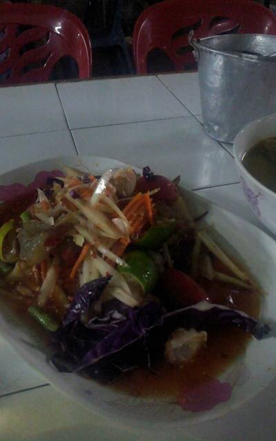 ร้านอาหาร ส้มตำปากหมา (อีสานพัฒนา)