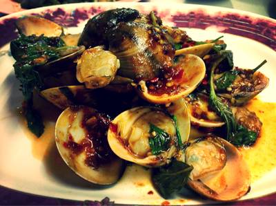 หอยตลับผัดน้ำพริกเผา !! ที่ ร้านอาหาร เจ๊ไข่ ประชาชื่น
