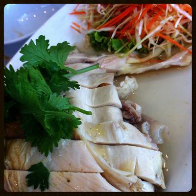 ไก่แช่เหล้า ที่ ร้านอาหาร เรือนหยก ราษฎร์บูรณะ