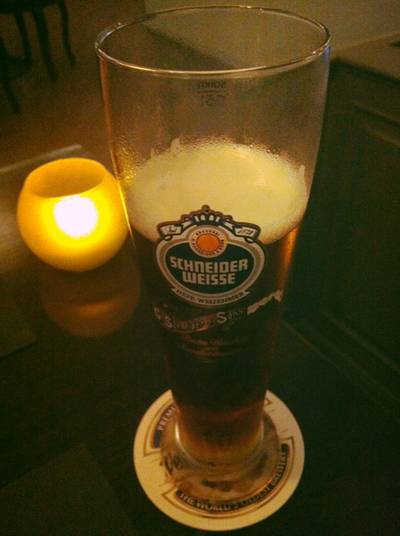 Schneider Beer ที่ ร้านอาหาร The Aston Gastro Bar