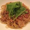 สปาเกตตี้เบคอนกับน้ำมันเห็ดทรัฟเฟิล ที่ ร้านอาหาร Triplets Brasserie