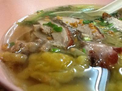 บะหมี่น้ำรวมพล ที่ ร้านอาหาร หนานหยวน