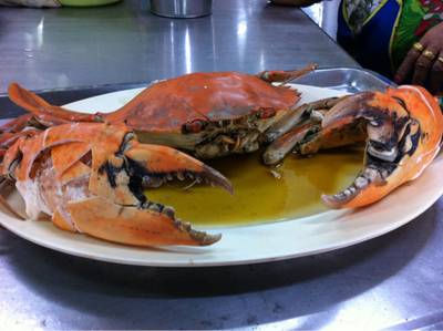 ปูเนื้อใหญ่ๆๆ ที่ ร้านอาหาร ครัวยุพิน