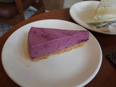 wild berry cheese cake ที่ ร้านอาหาร Library พระราม 9 wild berry cheese cake ที่ ร้านอาหาร Library พระราม 9