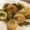 ทะเลผัดฉ่า สวดยอดมาก ที่ ร้านอาหาร ไก่ย่างโคราช พุทธมณฑลสาย 4