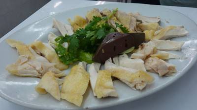 ร้านอาหาร เม้งโภชนา (เล็ก) (ข้าวมันไก่)