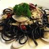 พาสต้าหอยลายพริกกระเทียมรสเข้มข้น ที่ ร้านอาหาร Niche Cafe' The Nine The Nine