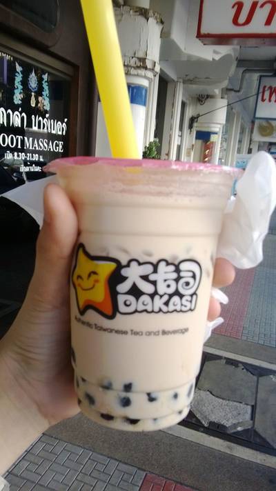 ไข่มุกเยอะมาก น้ำแข็งแทบไม่มีแต่ก็เย็น ที่ ร้านอาหาร DAKASI  สยามสแควร์