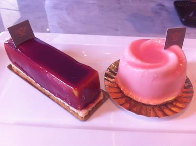 ร้านอาหาร Let Them Eat Cake