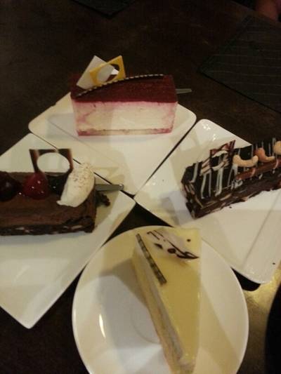 ร้านอาหาร สามเสนวิลล่า ราชพฤกษ์ ร้านอาหาร สามเสนวิลล่า ราชพฤกษ์