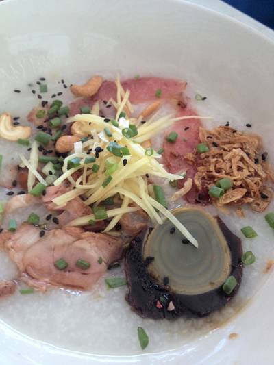 โจ๊ก หน้าตาดี ยังรสชืดๆ ที่ ร้านอาหาร บ้านถั่วเย็น โจ๊ก หน้าตาดี ยังรสชืดๆ ที่ ร้านอาหาร บ้านถั่วเย็น