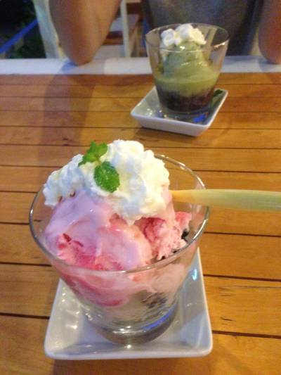 ร้านอาหาร บ้านถั่วเย็น ร้านอาหาร บ้านถั่วเย็น