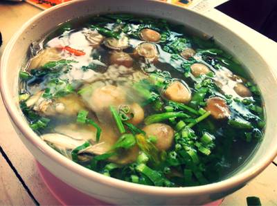 ต้มยำปลาทู !! ที่ ร้านอาหาร จานโปรด ต้มยำปลาทู !! ที่ ร้านอาหาร จานโปรด