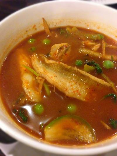 แกงป่าปลาเห็ดโคน ที่ ร้านอาหาร ครัวลุงเชย (อ่างศิลา)