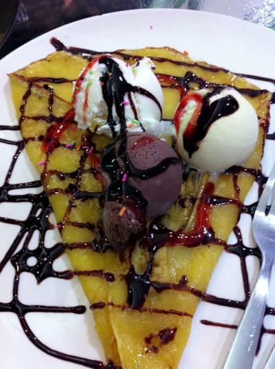 เครปไอศรีม ที่ ร้านอาหาร ร้านอาหารอิตาลี เชฟไกร