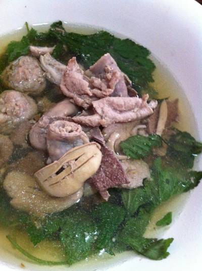 ร้านอาหาร เฮียชัยต้มเลือดหมู