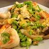 ดอกขจรผัดไข่ อร๊อยยยอร่อยย ที่ ร้านอาหาร แสงชัยโภชนา