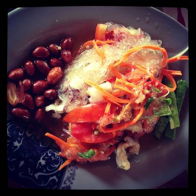 ส้มตำวุ้นเส้น ที่ ร้านอาหาร ส้มตำคุณแจ๊ส