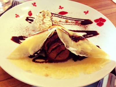 Chocolate Brownie Crepe ที่ ร้านอาหาร iKitchen Chocolate Brownie Crepe ที่ ร้านอาหาร iKitchen
