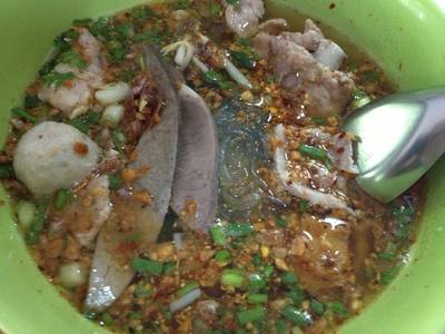 วุ้นเส้นต้มยำ ที่ ร้านอาหาร ร้านก๋วยเตี๋ยวลีลา