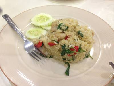 ข้าวผัดแกงเขียวหวาน ที่ ร้านอาหาร ครัวอัปษร สาขา 2 (เสาชิงช้า)