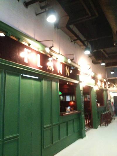 ร้านอาหาร Flann O'Brien's